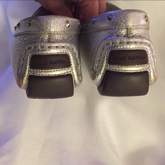 LOUIS VUITTON RARE! Driving Mocs Silver EU 37 - Picture 2 of 8